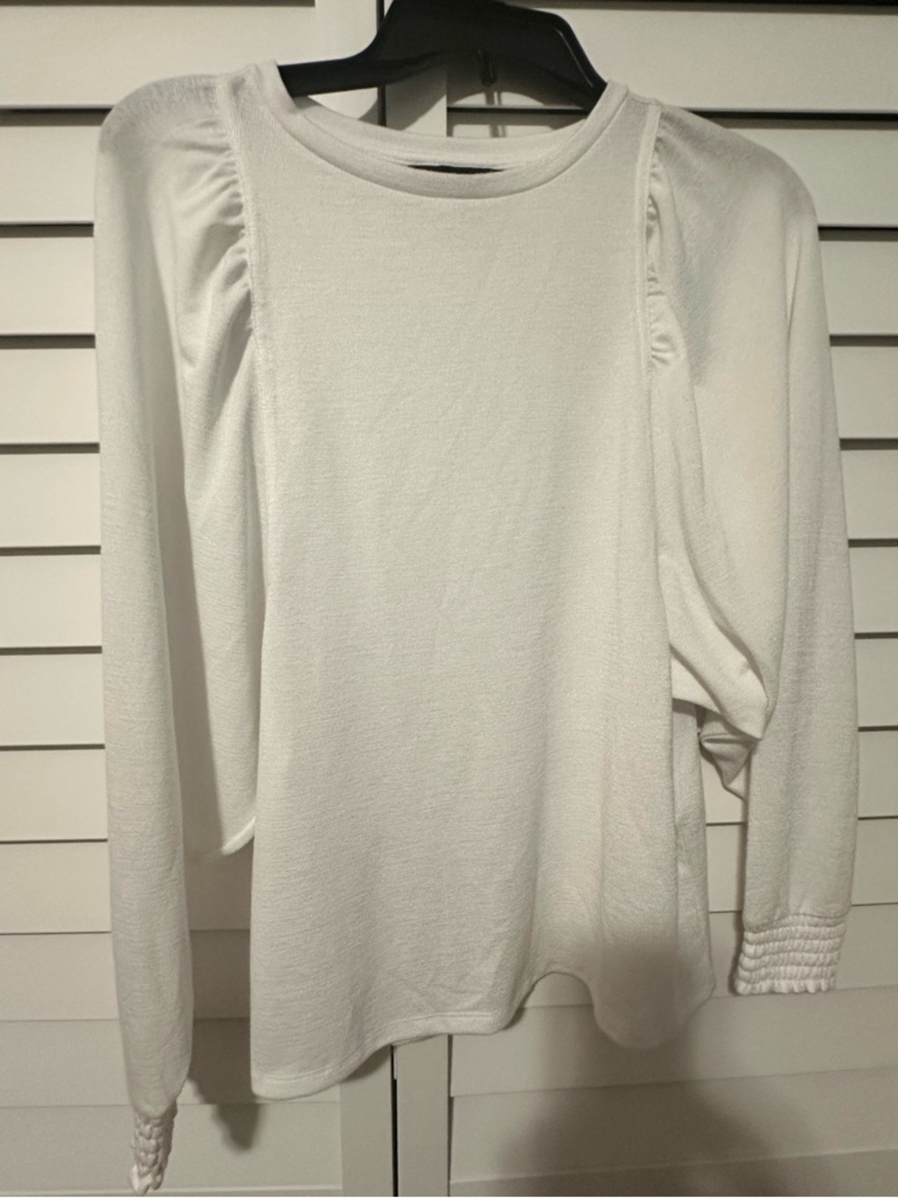 Banana Republic White Long-Sleeve Puff Shoulder Top